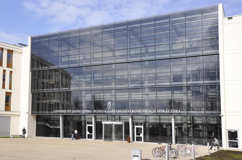 Wydział Zarządzania i Komunikacji Społecznej_10
