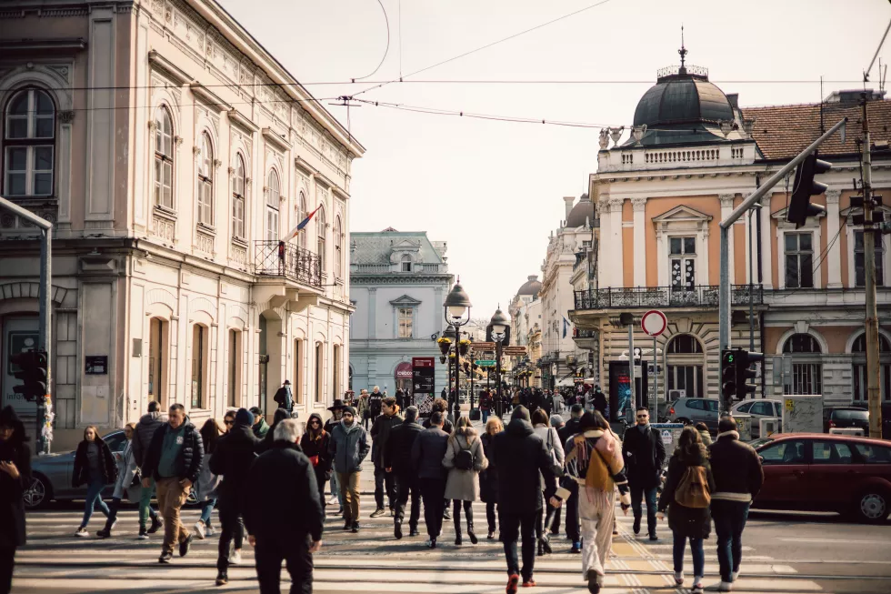 people-walking-street-city