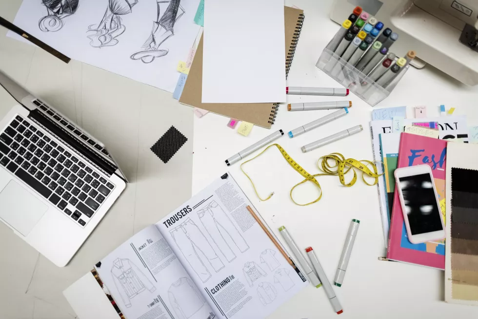 workplace-fashion-designer