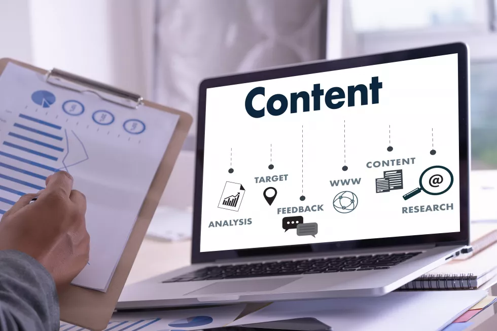 Content management i wizualizacja
