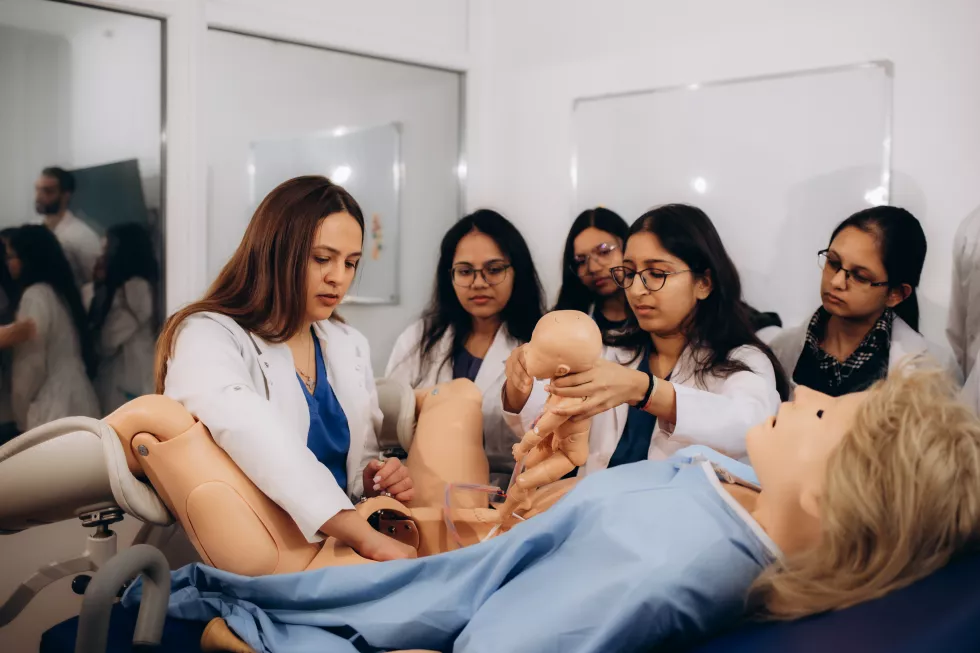 lessons-midwifery-university
