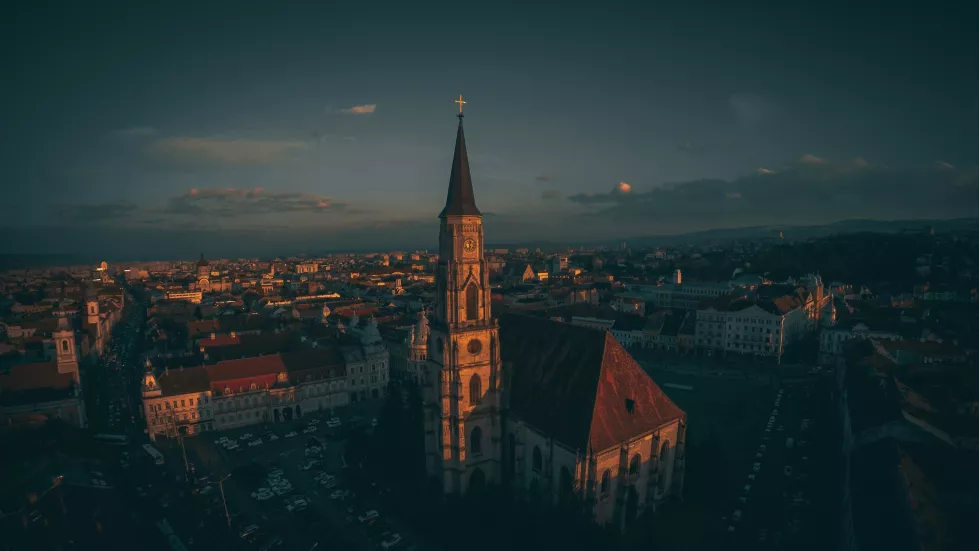 val-vesa-i1QwkDPmSLw-unsplash