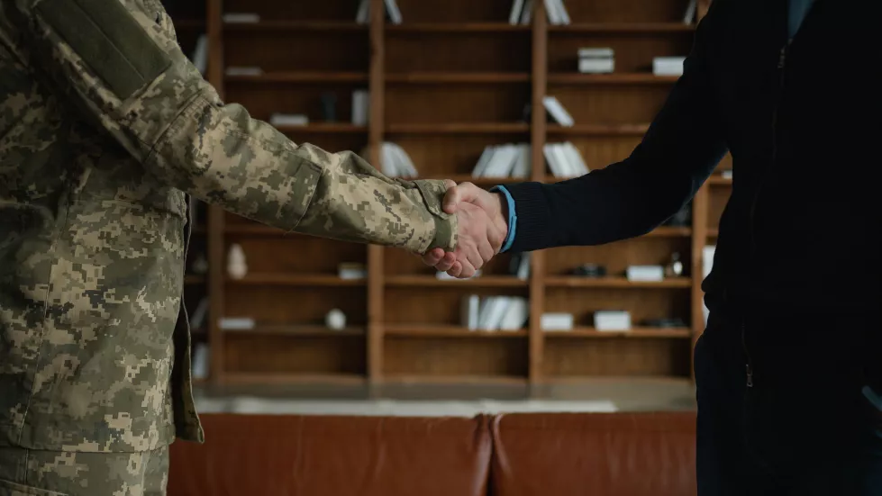 unknown-males-men-handshake-unrecognizable-man-soldier-military-officer-warrior-guy-camouflage