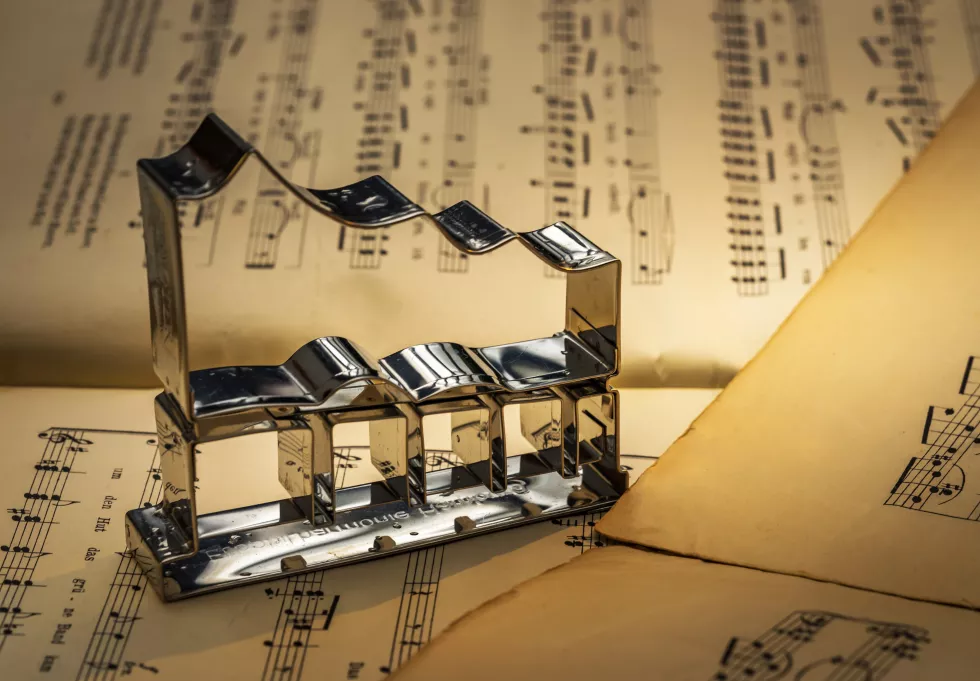 close-up-musical-instrument-sheet-music