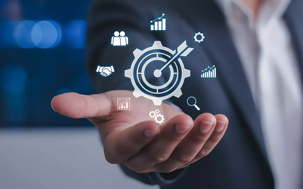 strategic-business-goals-performance-management-hand
