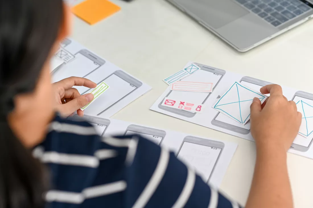 professional-programs-are-designing-screens-generation-smartphone
