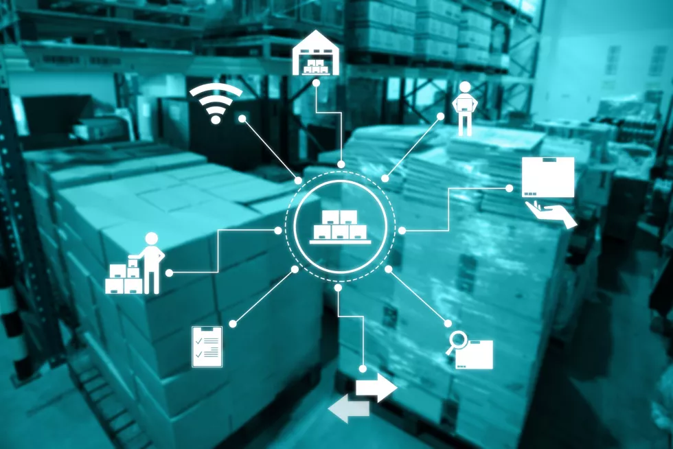 smart-warehouse-management-system-with-innovative-internet-things-technology(3)