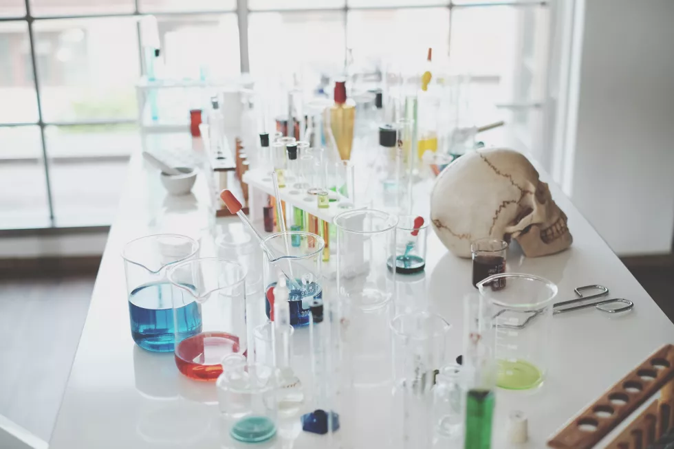 high-angle-view-laboratory-glassware-table