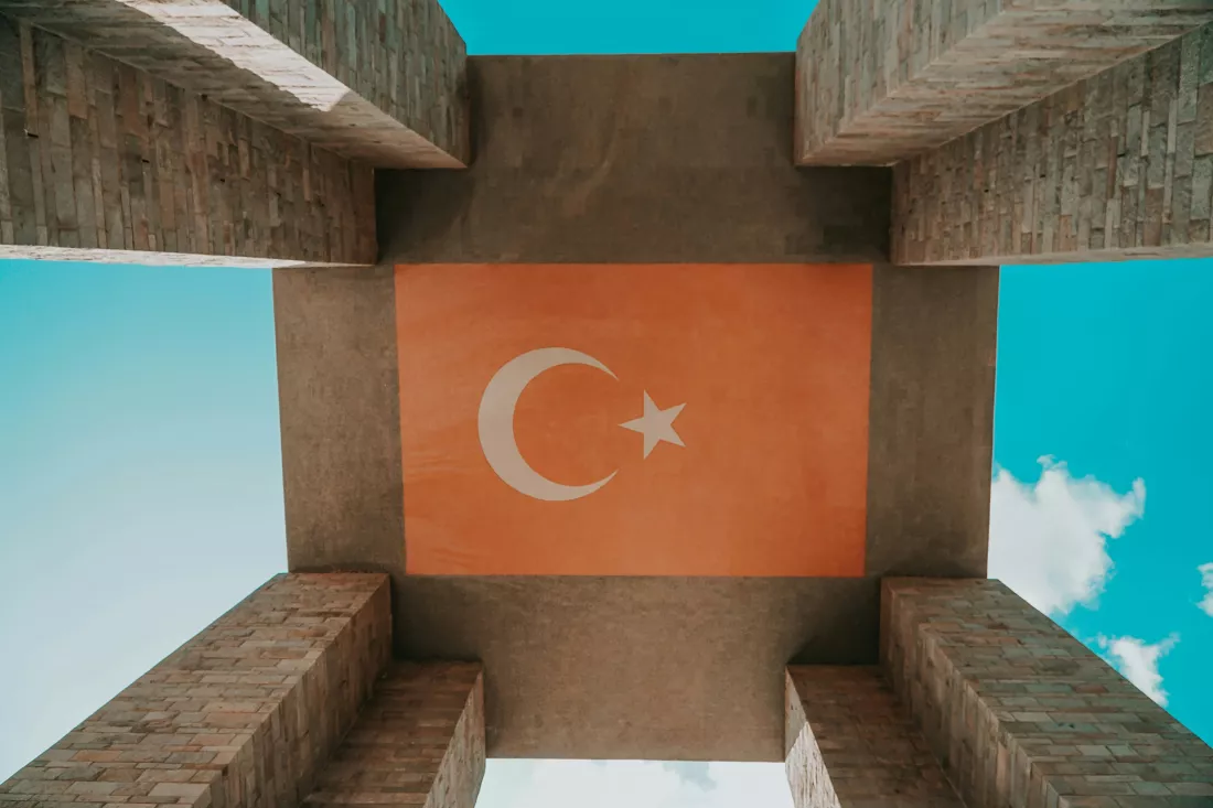 mert-kahveci-vbIZhdoSlvc-unsplash
