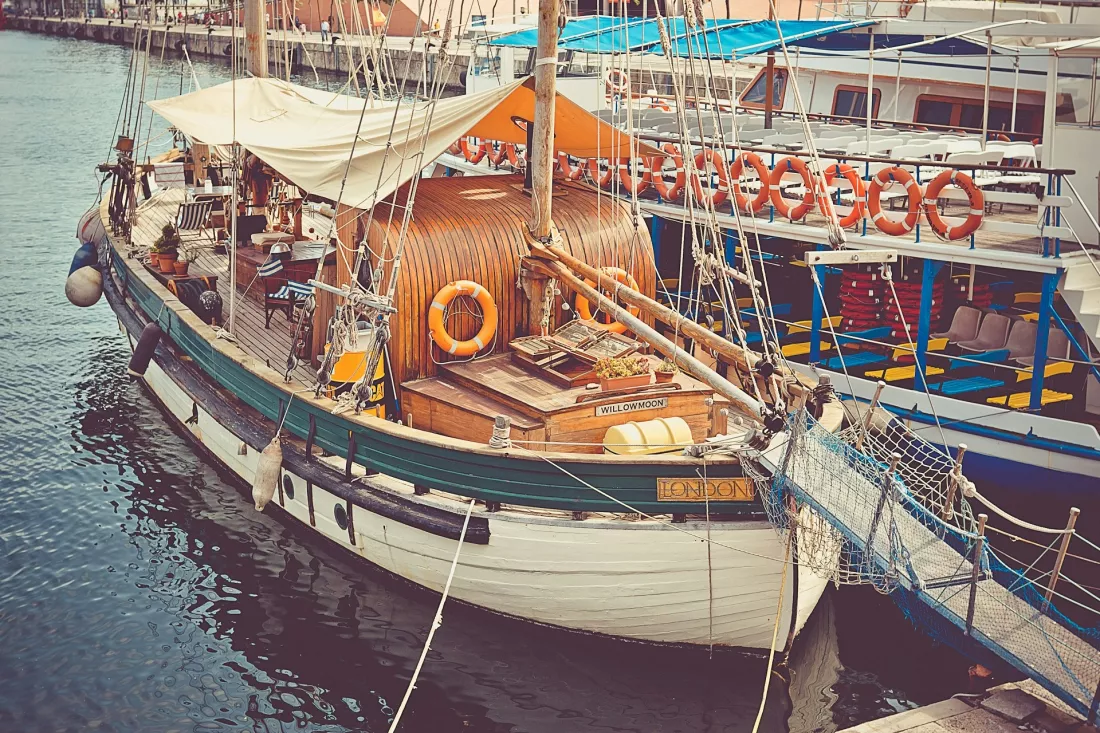 martin-GDvSktiPIQQ-unsplash