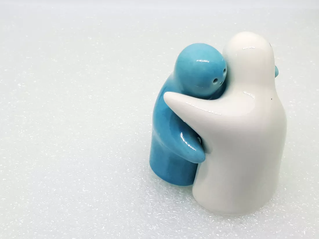 close-up-figurine-table(1)