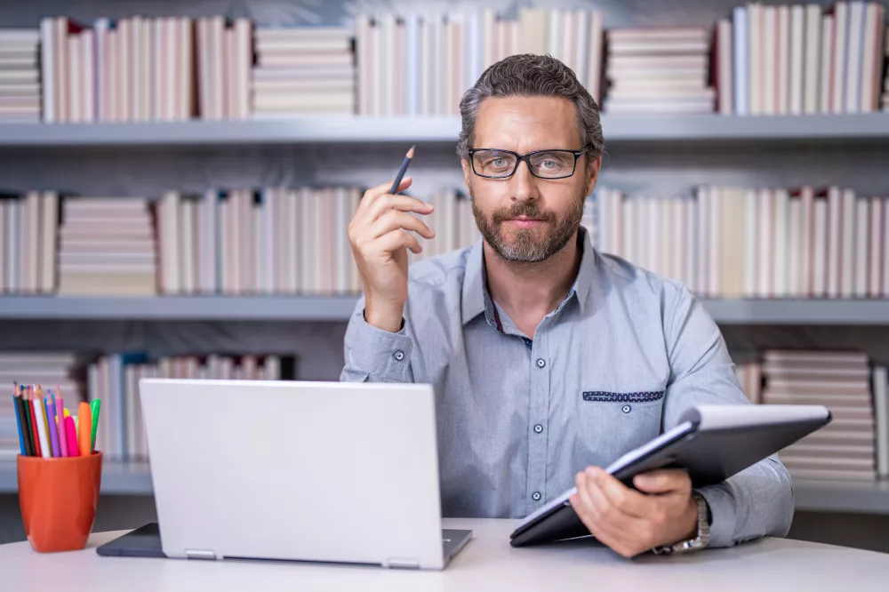 remote-webinar-man-workplace-video-interview-conference-estudy-concept-online-webinar-education-man-webinar-tutorial-online-man-study-online-education-man-online-resources