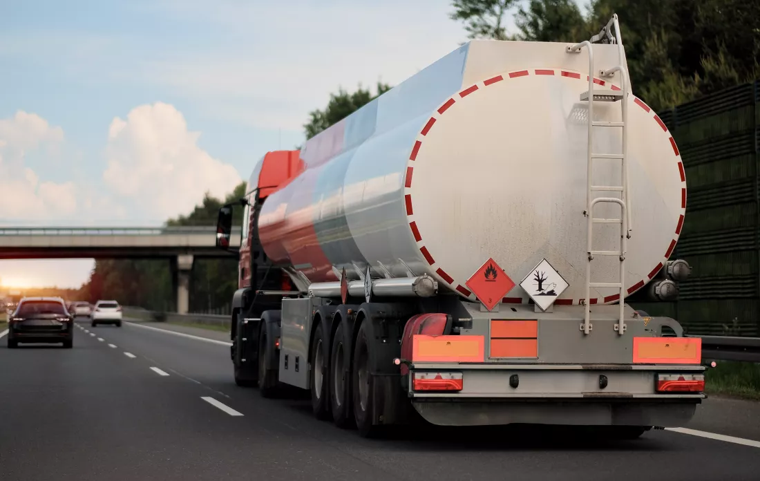 Drogowy transport substancji niebezpiecznychv