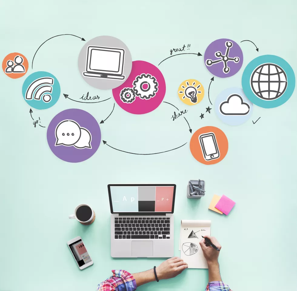 aerial-view-woman-working-social-media