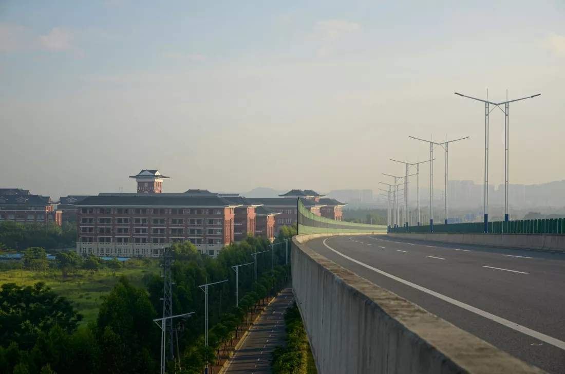 lan-lin-BeSSk4kfW_g-unsplash