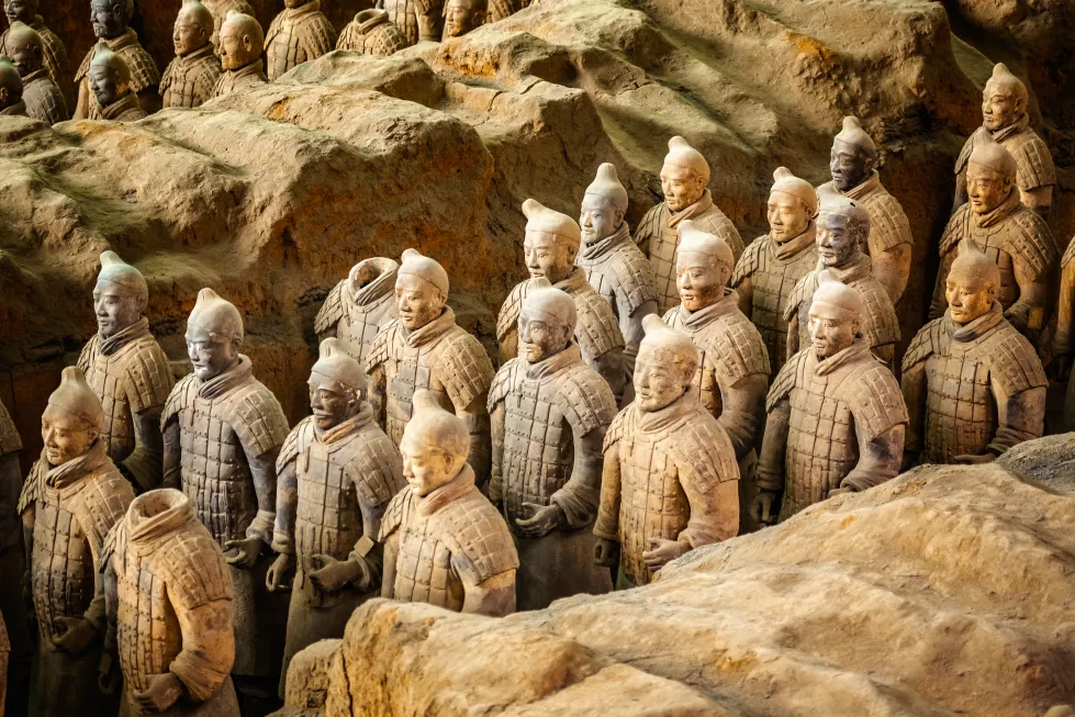 excavated-sculptures-statues-terracota-army-soldiers-qin-shi-huang-emperor-xian-shaanxi-china
