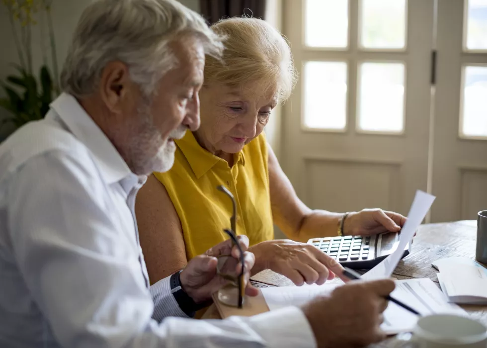 senior-couple-insurance-appication-form