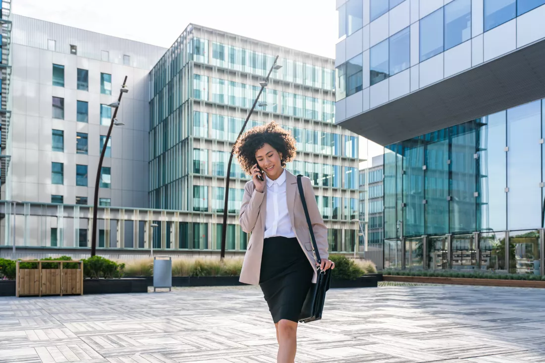 portrait-young-woman-standing-city