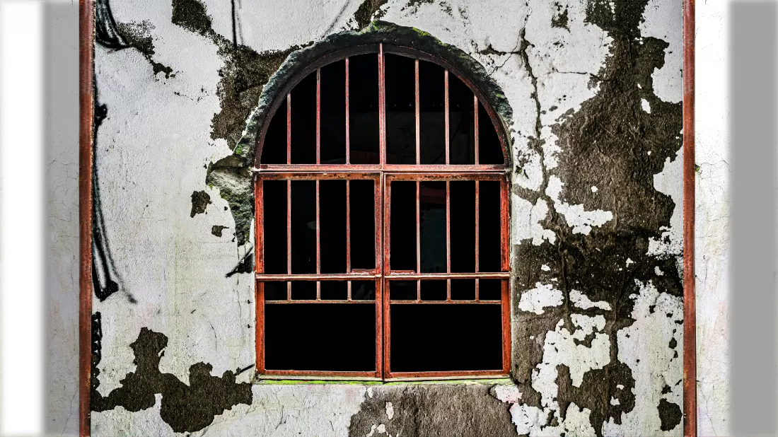 ashes-sitoula-DbtQI36X5Cw-unsplash