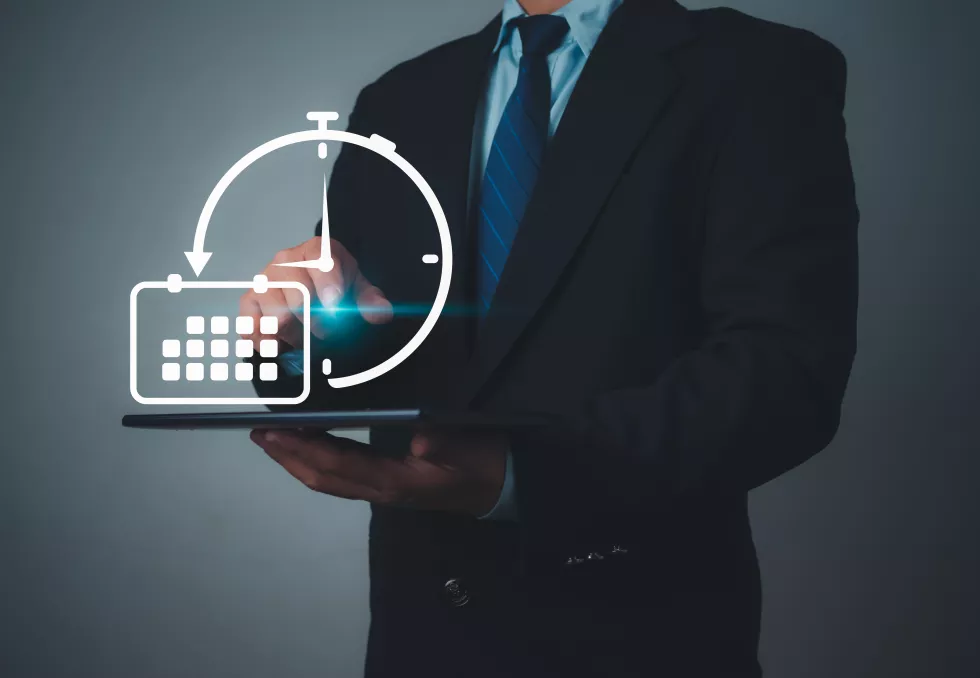 businessman-marking-dates-virtual-calendar-time-management-concept