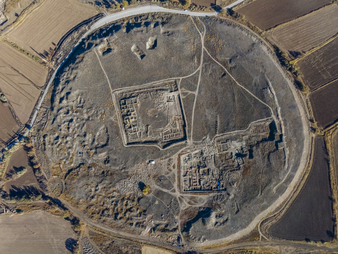 Geowizualizacja historyczna i archeologiczna studies