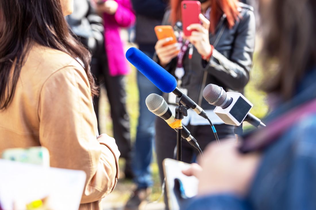Public Relations i zarządzanie informacją studies