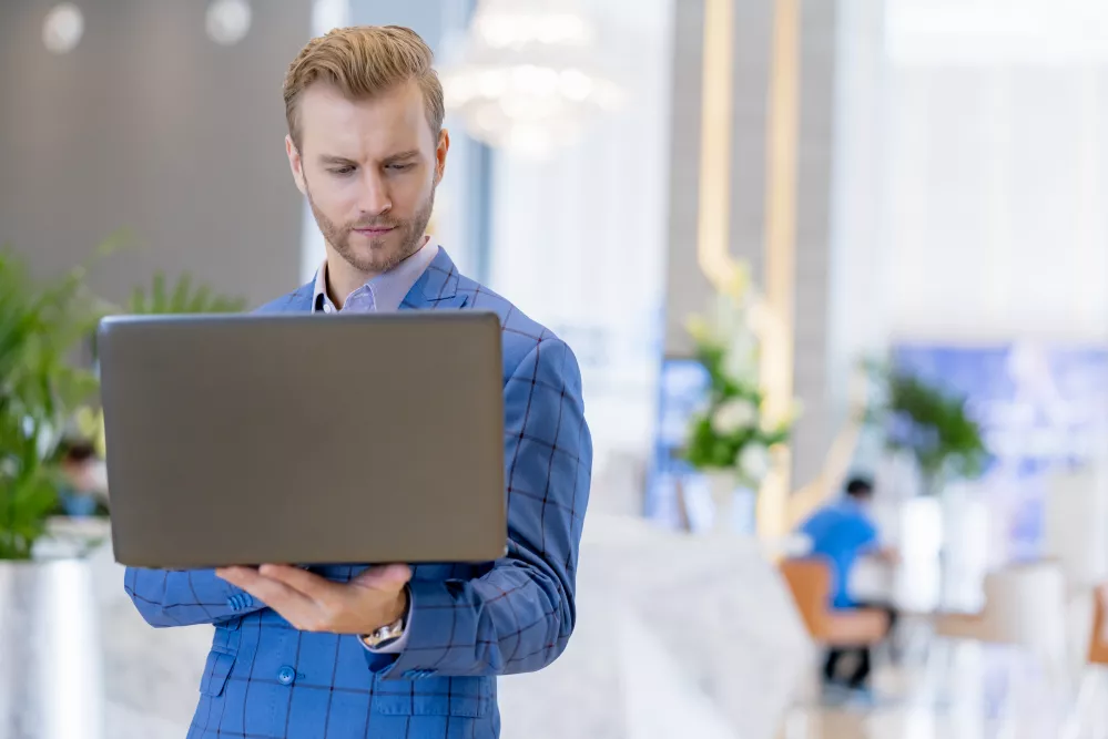 Administrator stron internetowych job