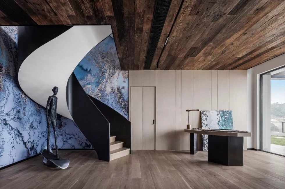 elegant-modern-interior-with-spiral-staircase-art