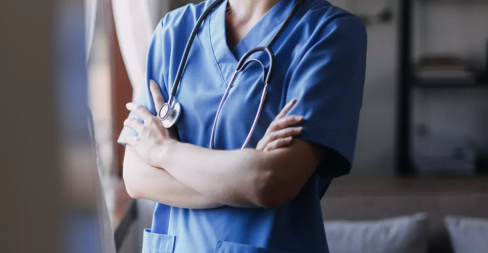 homecare-nursing-service-elderly-people-cardiology-healthcare-close-up-young-hispanic-female-doctor-nurse-check-mature-caucasian-man-patient-heartbeat-using-stethoscope-visit