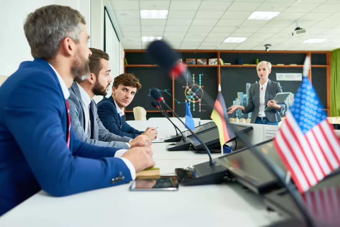 politicians-press-conference
