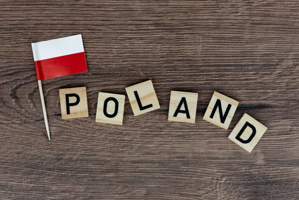 poland-wooden-word-with-polish-flag-wooden-letters-wooden-sign