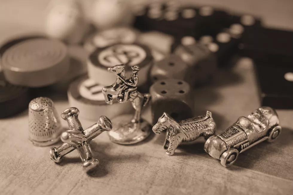 close-up-game-pieces-table