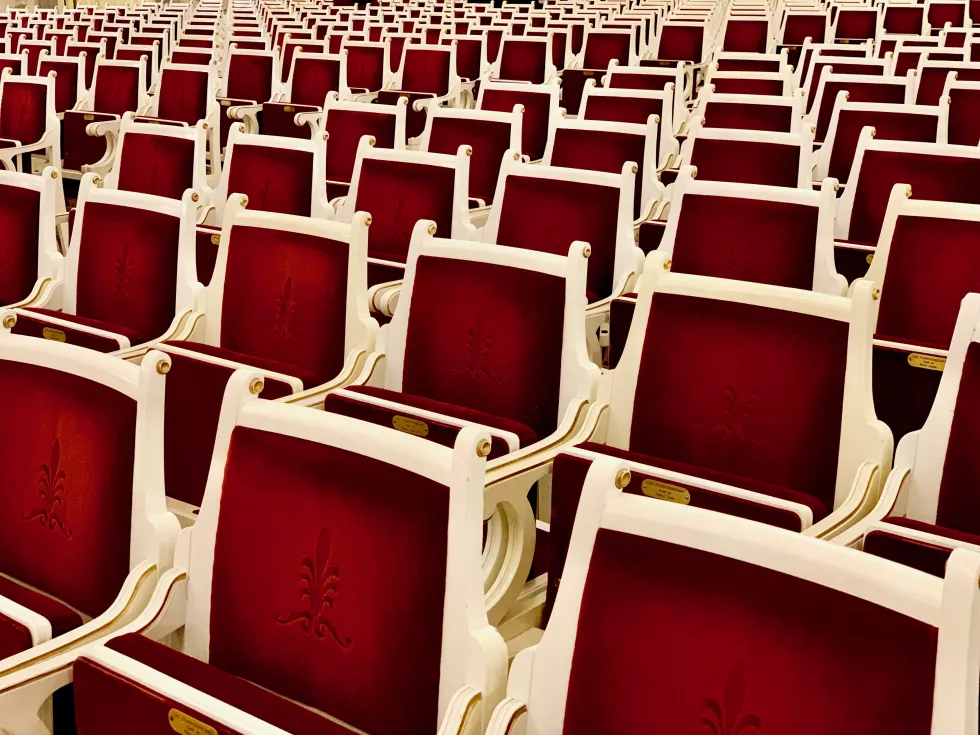 high-angle-view-empty-chairs