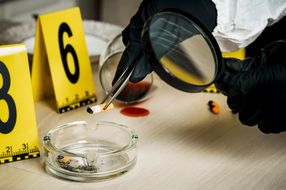 investigation-scene-found-cigarette-butt