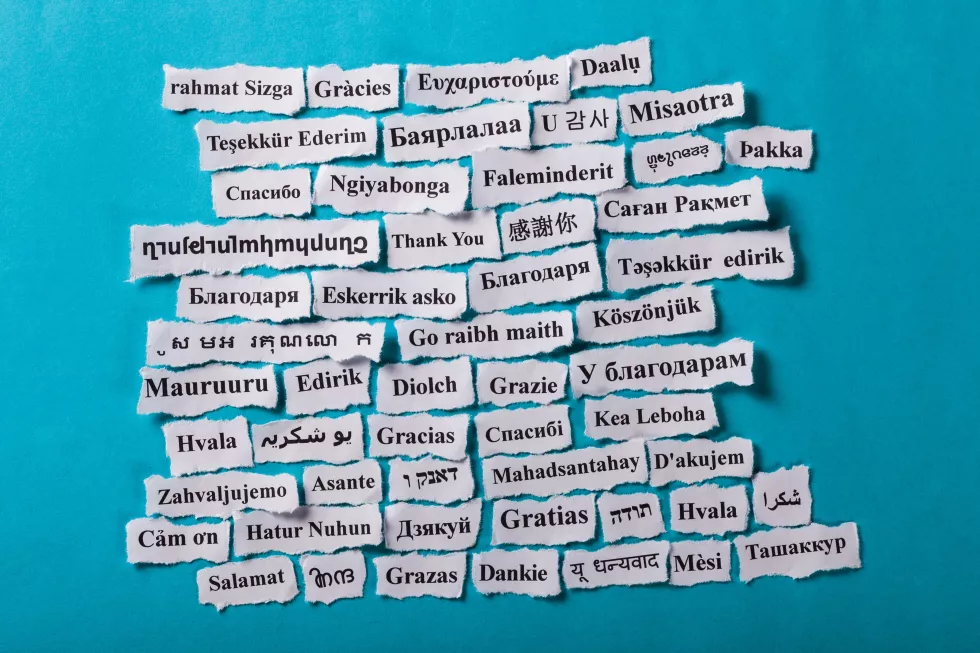thank-you-words-different-languages-concept-background