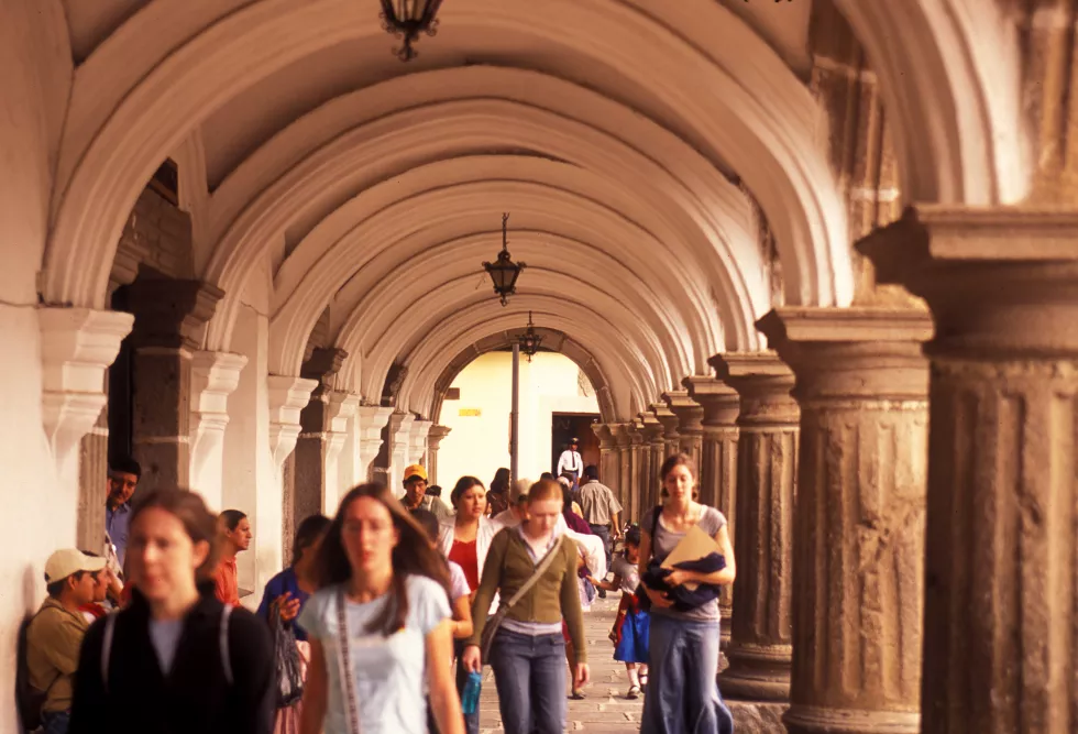 people-walking-archway