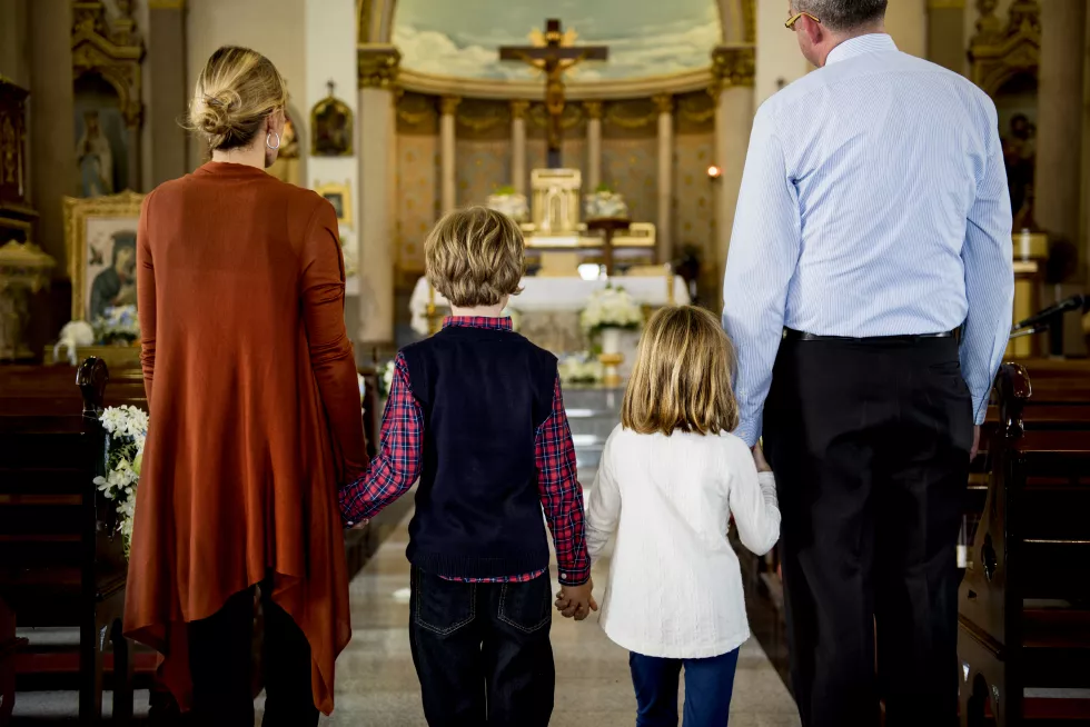 church-people-believe-faith-religious-family